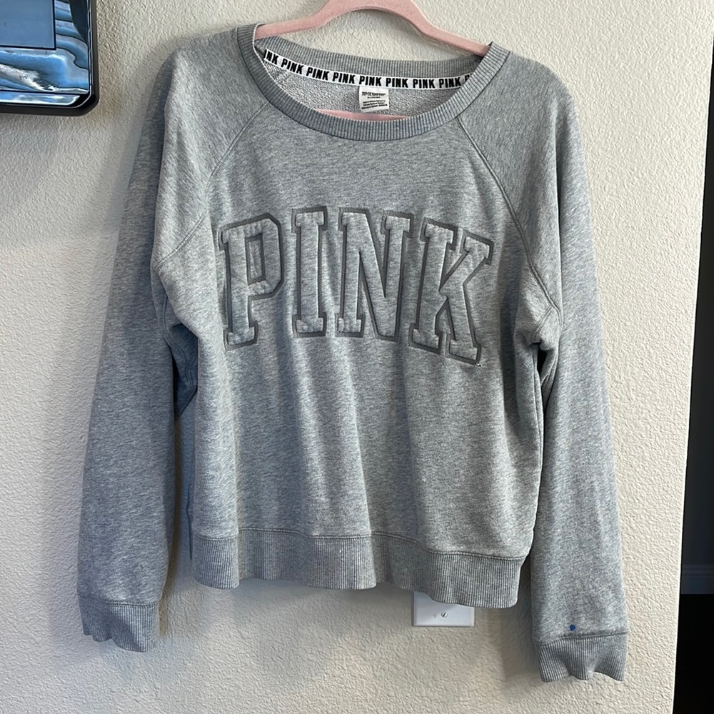 Victoria secret Pink crewneck, size M